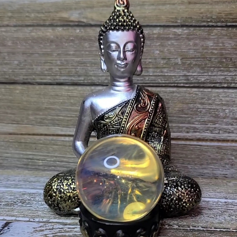Gold and Silver resin Buddha sphere holder or‎ candle holder